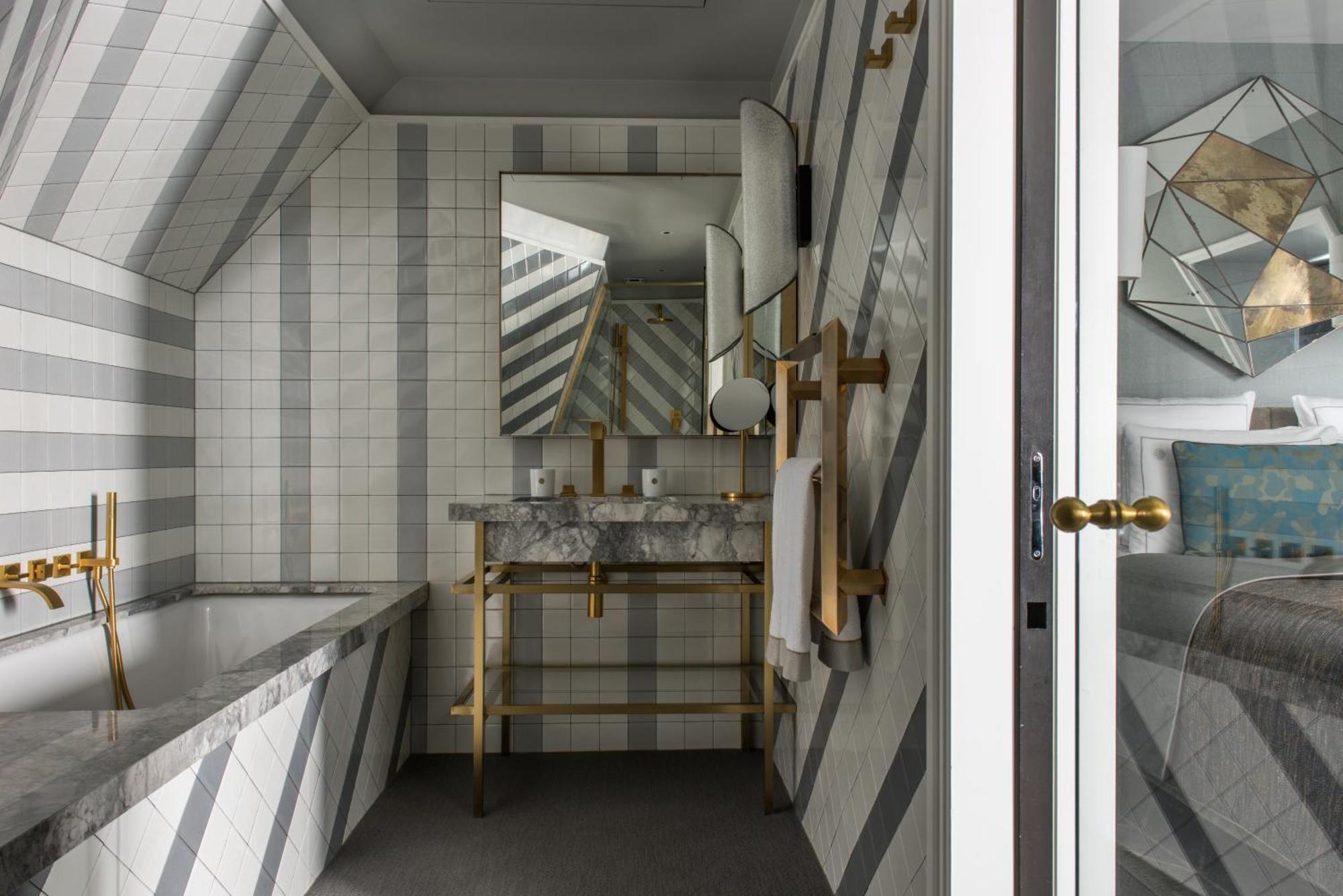 Nolinski - Evok Collection 5*