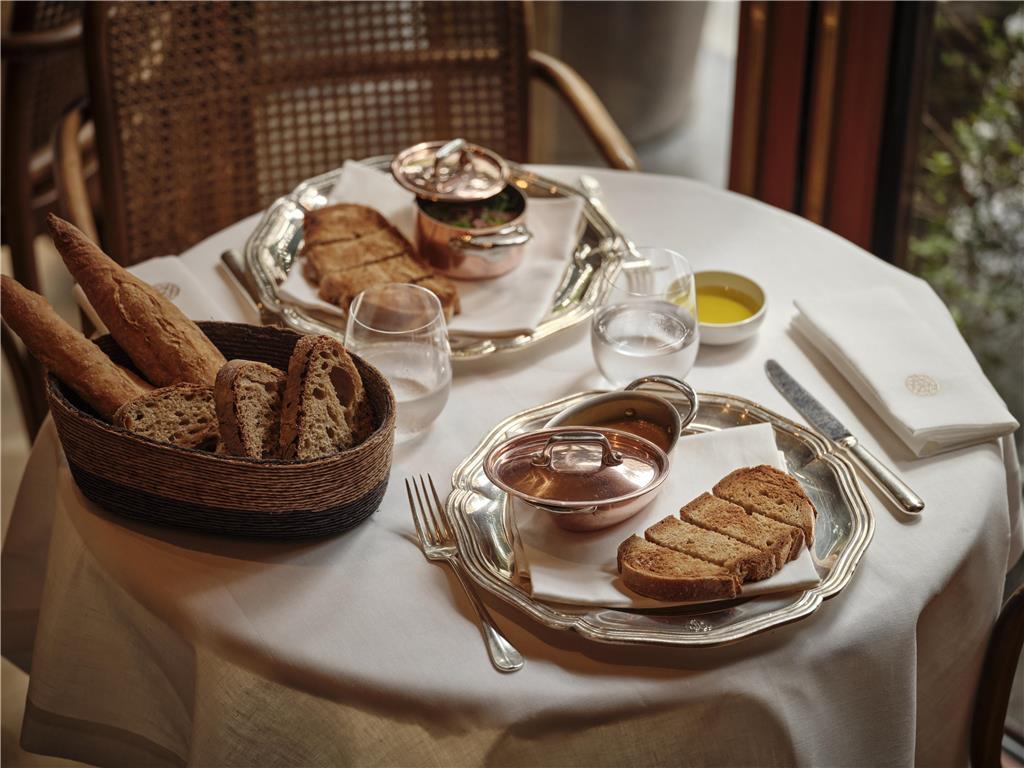 Hotel Nolinski - Evok Collection